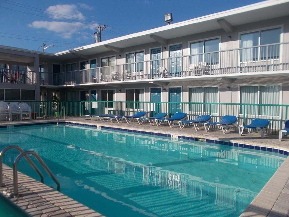 Admiral Motor Inn Myrtle Beach Buitenkant foto