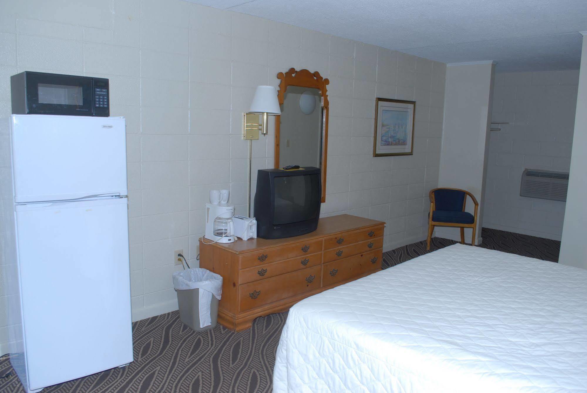 Admiral Motor Inn Myrtle Beach Buitenkant foto
